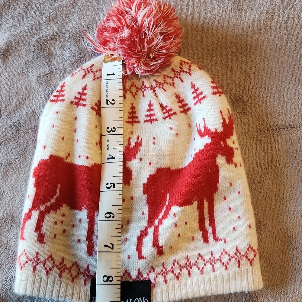 Home Alone 2015 Twenthieth Century Fox Kids Winter Beanie - Red and White - Picture 5 of 6